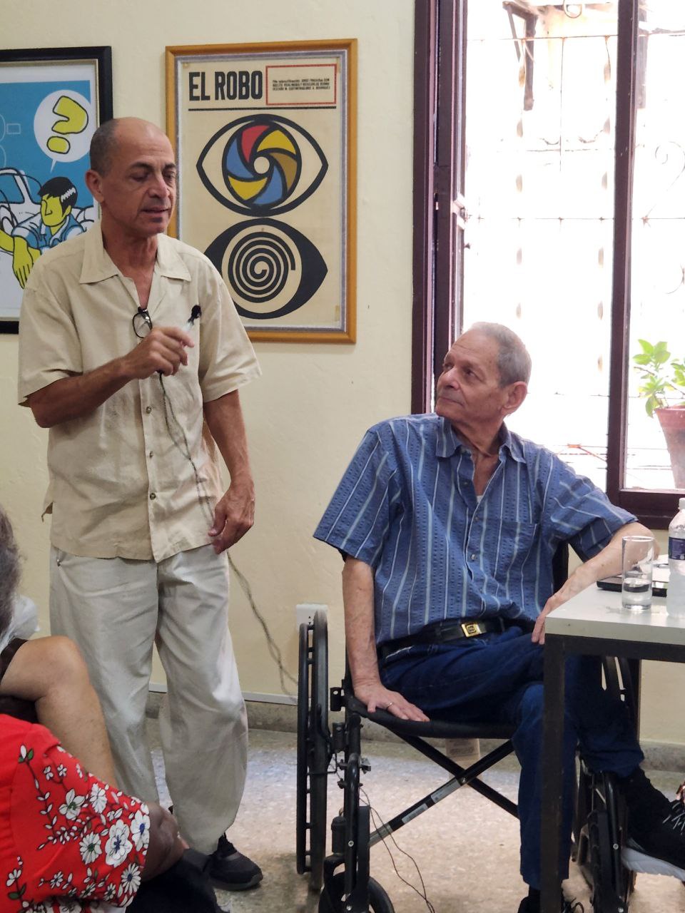 Debate del Último Jueves de la revista Temas dedicado a los "Discapacitados" nuestros de cada día.